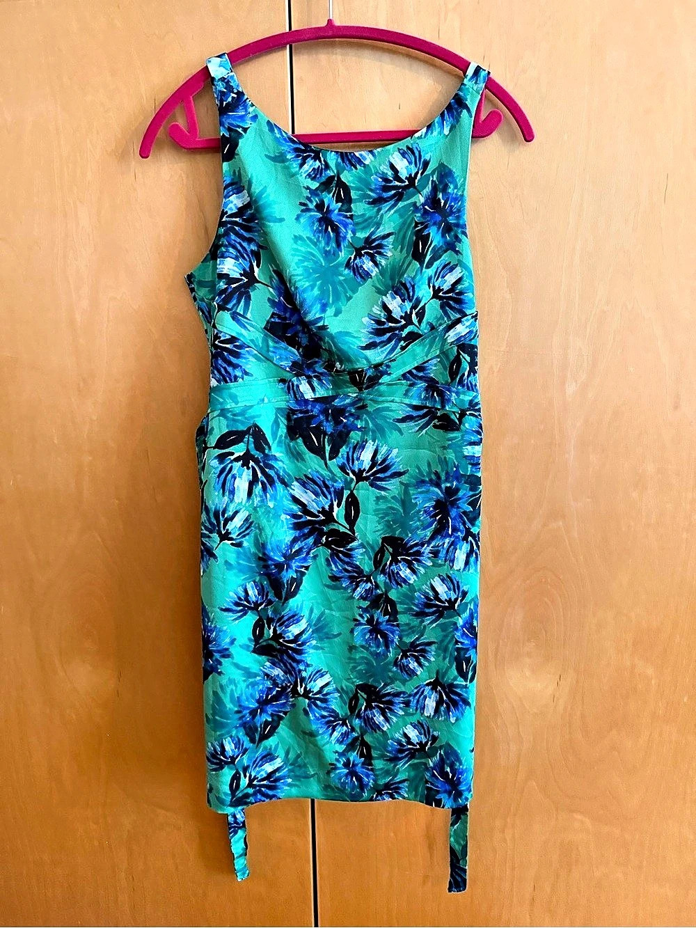 Banana Republic Floral Mini Dress in Green & Blue Size 6